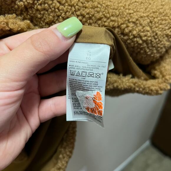 Old Navy Cozy Sherpa Jacket Sycamore Bark Size XL Teddy Shacket Sweater Camel - Picture 8 of 9